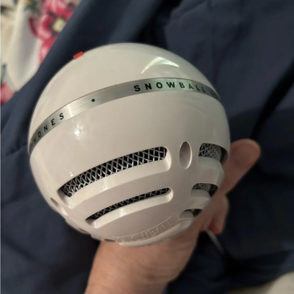 Snowball USB Microphone - White